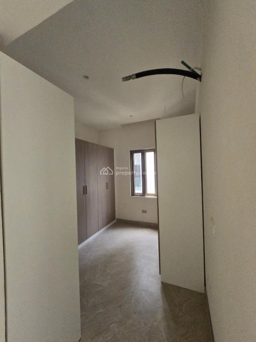 Well Finished Serviced 5 Bedroom Semi-detached House with a Room Bq, Banana Island, Ikoyi, Lagos, Semi-detached Duplex for Sale