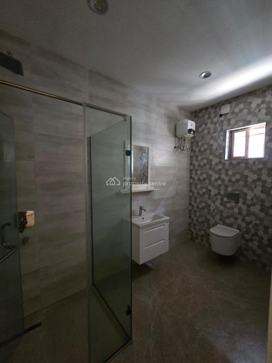 Well Finished Serviced 5 Bedroom Semi-detached House with a Room Bq, Banana Island, Ikoyi, Lagos, Semi-detached Duplex for Sale