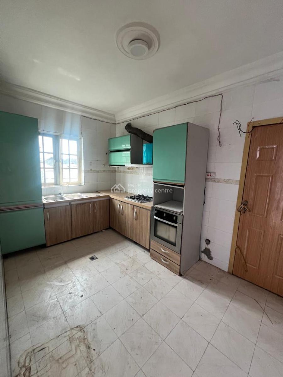 2 Units of Extremely Large and Spacious Three Bedrooms, Serene Estate Off Freedom Way., Lekki Phase 1, Lekki, Lagos, Flat / Apartment for Rent