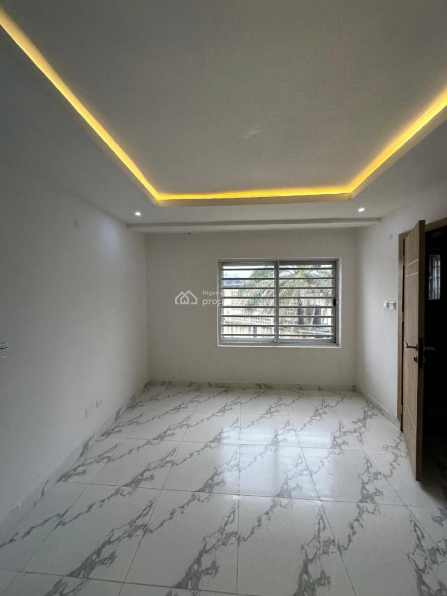 Well Finished Serviced Water-front 3 Bedroom Flat, Ikoyi, Lagos, Flat / Apartment for Rent