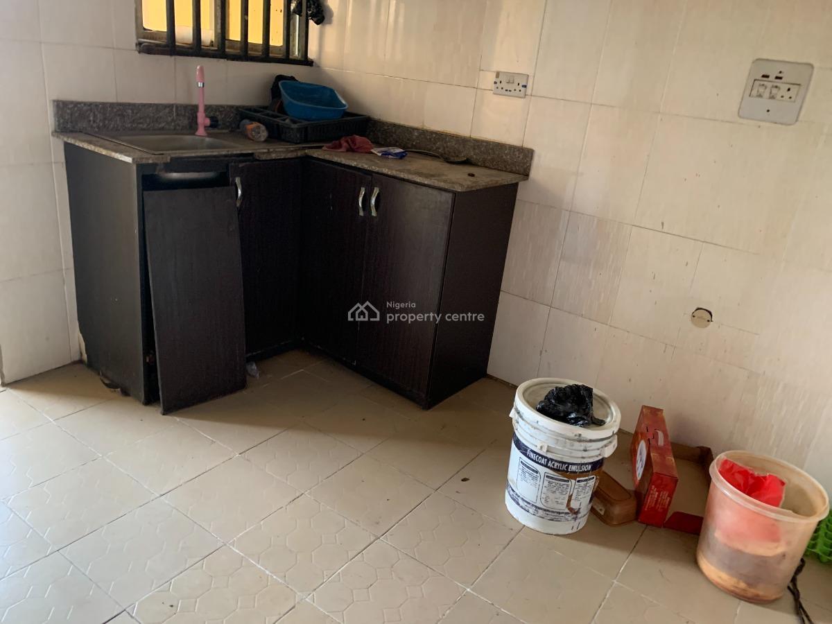 Very Spacious Mini Flat Upstairs with Guest Toilet, Abijo Gra, Ajah, Lagos, Mini Flat (room and Parlour) for Rent