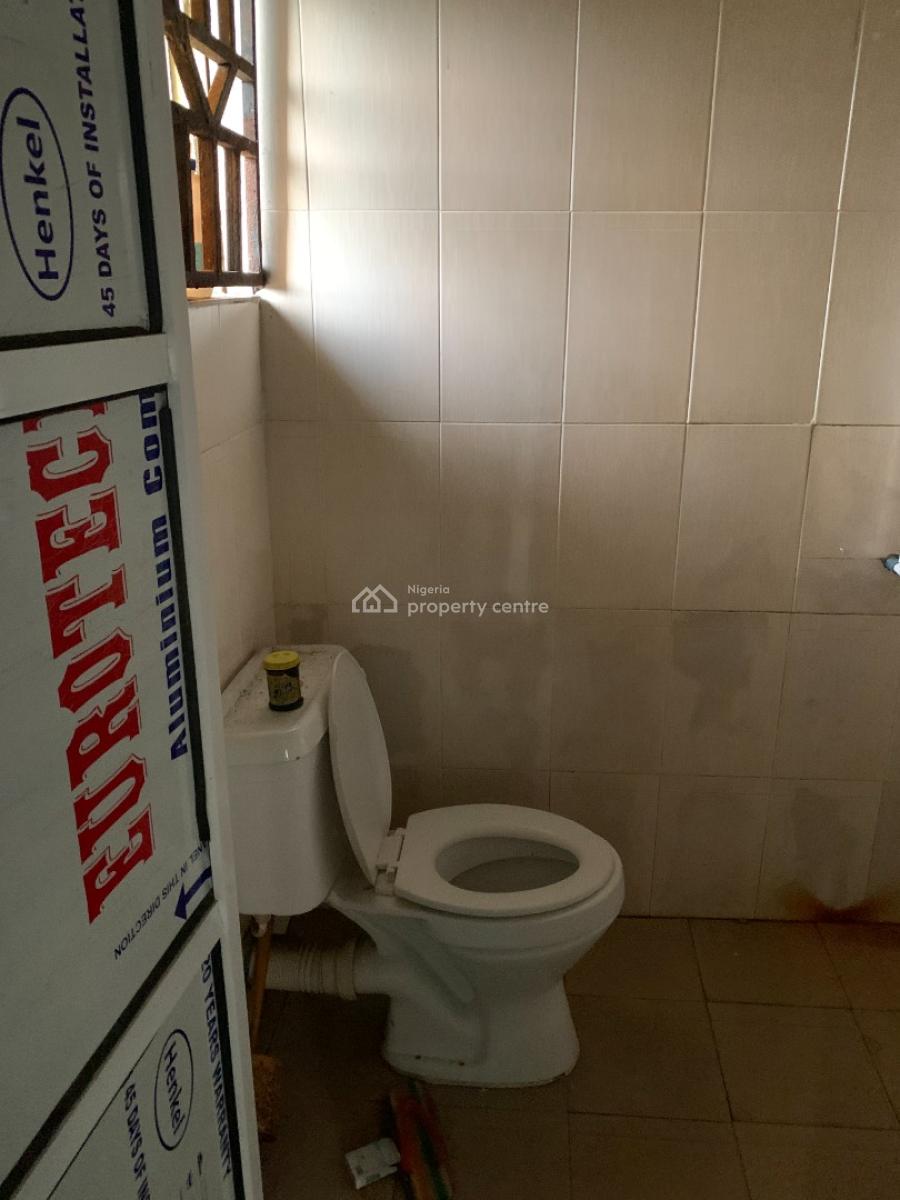Very Spacious Mini Flat Upstairs with Guest Toilet, Abijo Gra, Ajah, Lagos, Mini Flat (room and Parlour) for Rent