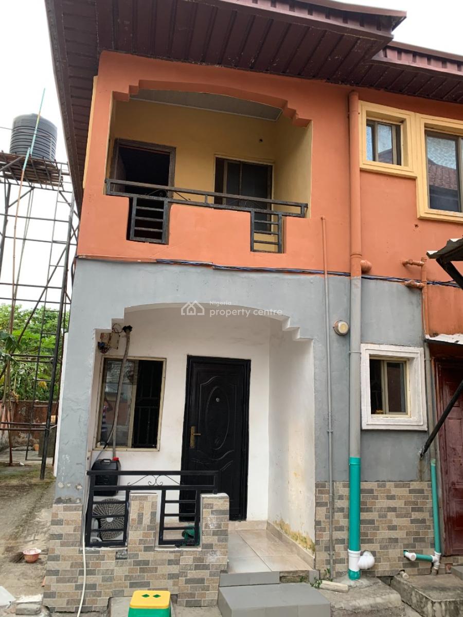 Very Spacious Mini Flat Upstairs with Guest Toilet, Abijo Gra, Ajah, Lagos, Mini Flat (room and Parlour) for Rent