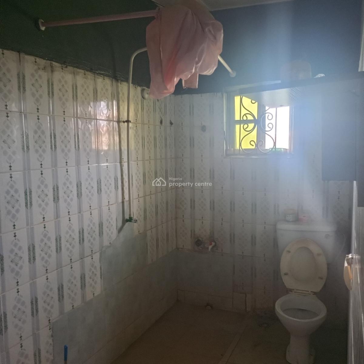 Sharp 3bedroom Apartment (upstairs), Addo Road, Ajah, Lagos, Flat / Apartment for Rent