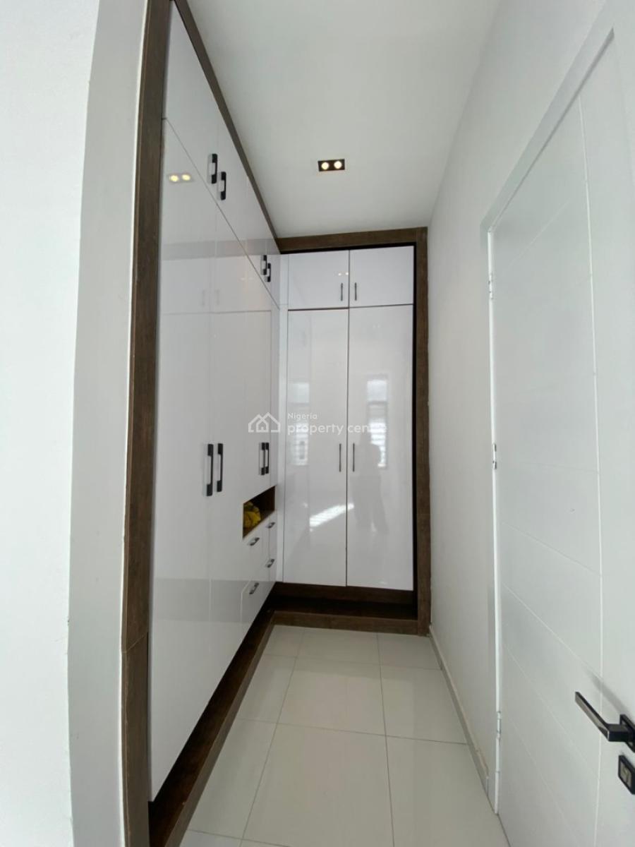 : a Well Mainted 4 Bedroom Fully Detached Duplex with Bq., Ikota, Lekki, Lagos, Detached Duplex for Sale