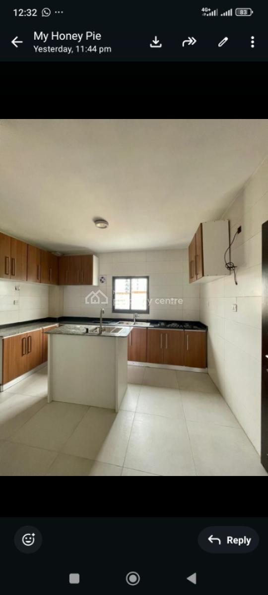 Very Very Urgent Flat, Old Ikoyi, Ikoyi, Lagos, Flat / Apartment for Sale