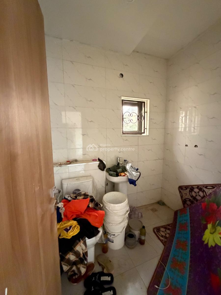 Luxury 2 Bedroom Flat, Jahi By Gilmore on a Tarred Road., Jahi, Abuja, Flat / Apartment for Rent