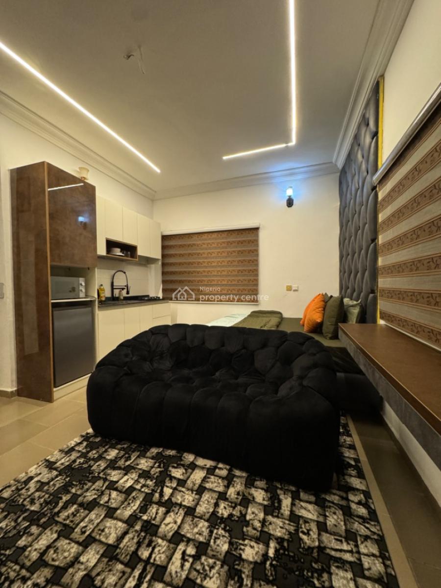 Kada Hotspot Elite Studio  247 Electricity, Gambo Sawaba Street, First Avenue Gwarimpa, Gwarinpa, Abuja, Self Contain (single Rooms) Short Let