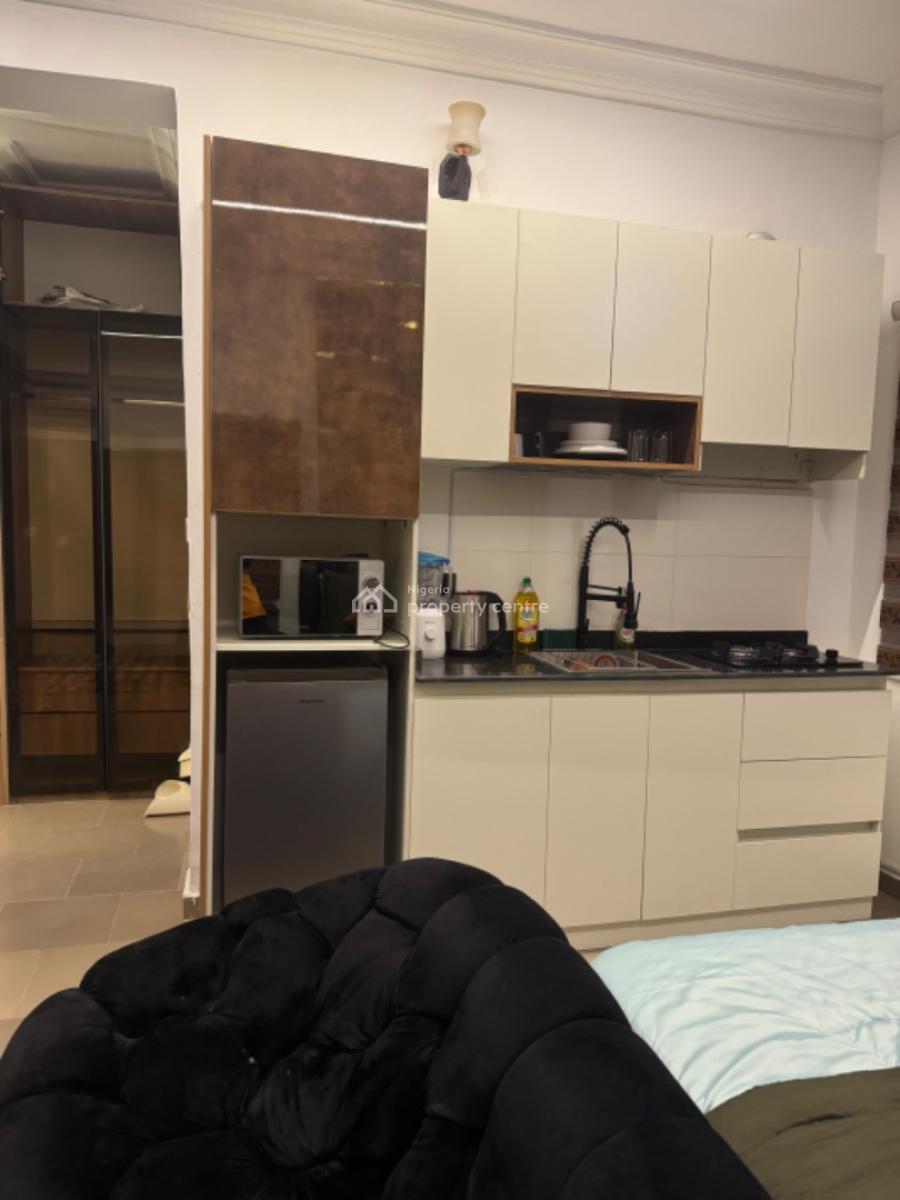 Kada Hotspot Elite Studio  247 Electricity, Gambo Sawaba Street, First Avenue Gwarimpa, Gwarinpa, Abuja, Self Contain (single Rooms) Short Let