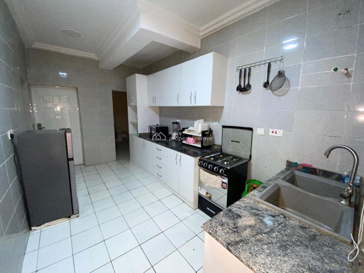 Furnished 3  Bedroom Apartment, in a Secured Estate, Wuye, Abuja, Flat / Apartment for Rent
