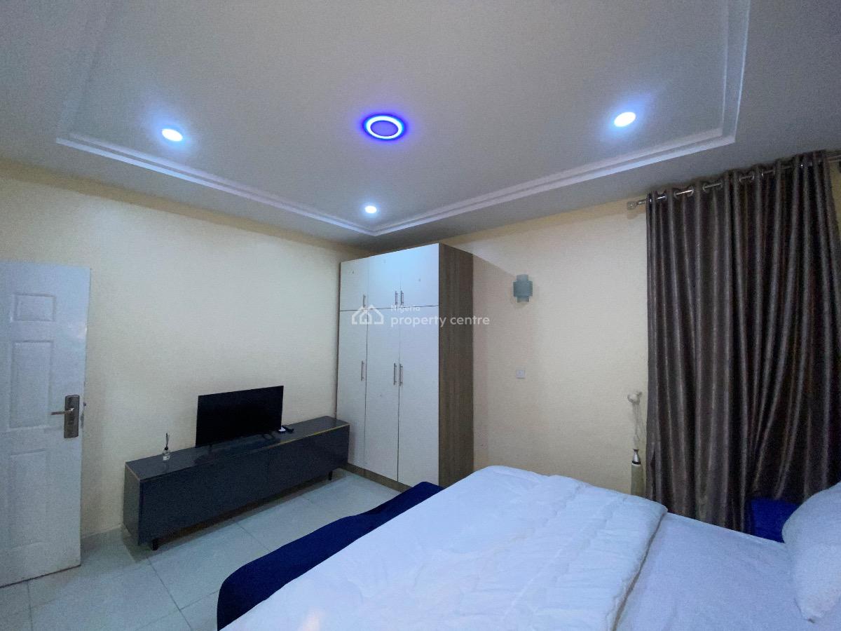 Furnished 3  Bedroom Apartment, in a Secured Estate, Wuye, Abuja, Flat / Apartment for Rent