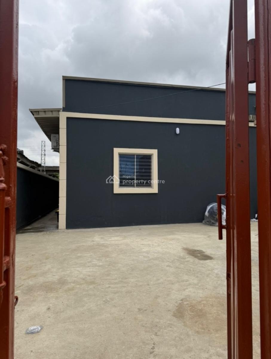 Affordable Premium Studio with Netflix, Wifi, Dstv and Washing Machine, Ogudu, Lagos, Self Contain (single Rooms) Short Let