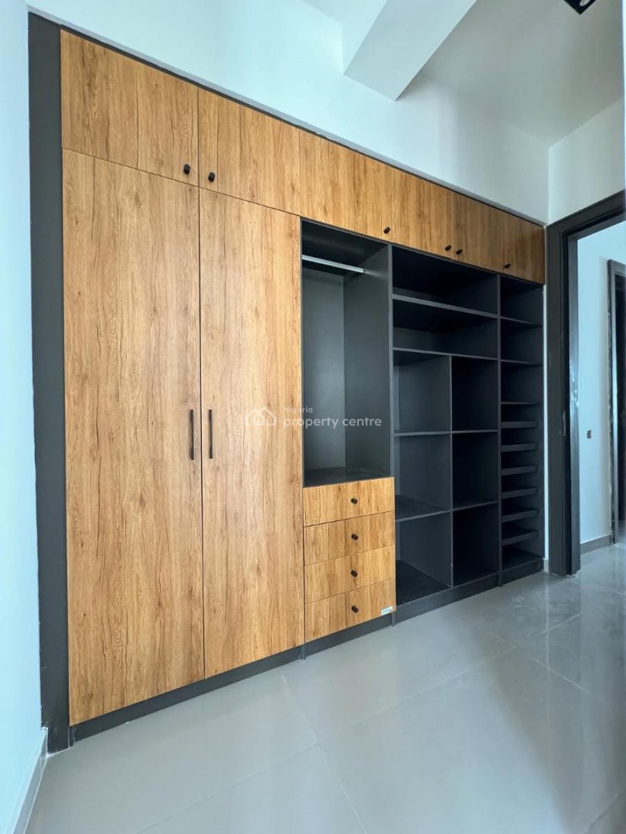 2 Bedroom Apartment with Elevator, Lekki Phase 1, Lekki Phase 1, Lekki, Lagos, Flat / Apartment for Rent