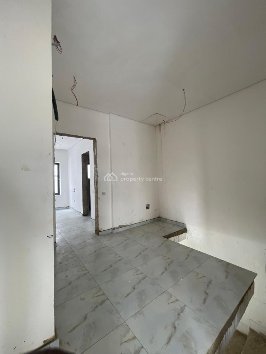 Exclusive 4 Bedroom Semi Detached Duplex with Bq, Lekki Phase 1, Lekki, Lagos, Semi-detached Duplex for Sale