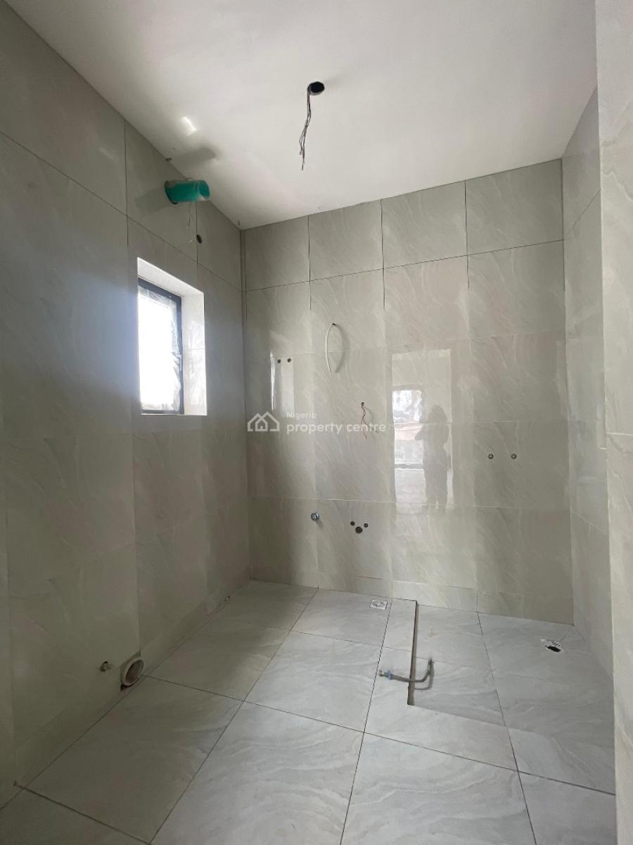 Exclusive 4 Bedroom Semi Detached Duplex with Bq, Lekki Phase 1, Lekki, Lagos, Semi-detached Duplex for Sale