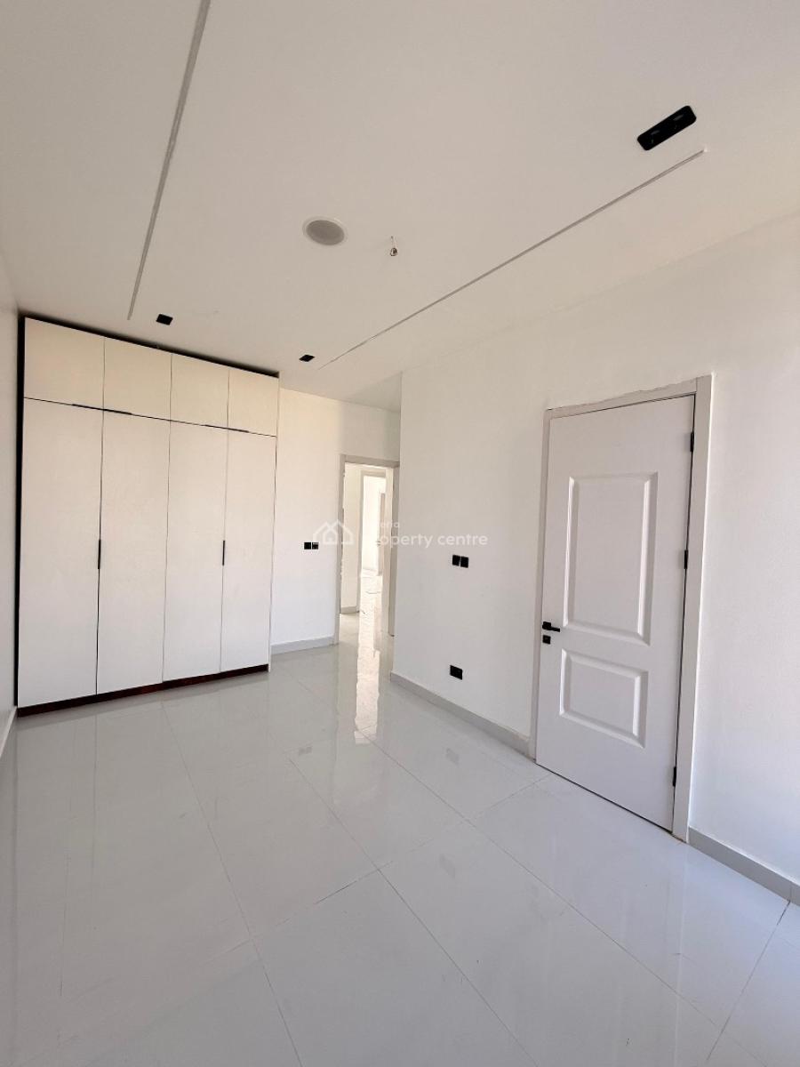 Contemporary 5bedroom Self Compound Terrace Duplex, Lekki Phase 1 Off Freedomway, Lekki, Lagos, Semi-detached Duplex for Sale