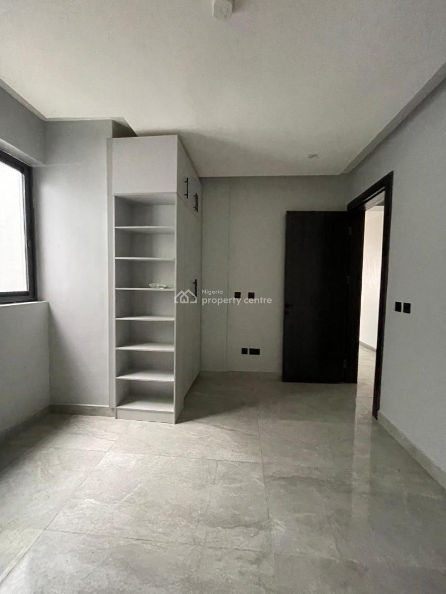 Exquisite 5 Bedroom Penthouse with Pool and Elevator, Lekki Phase 1, Lekki, Lagos, Flat / Apartment for Sale