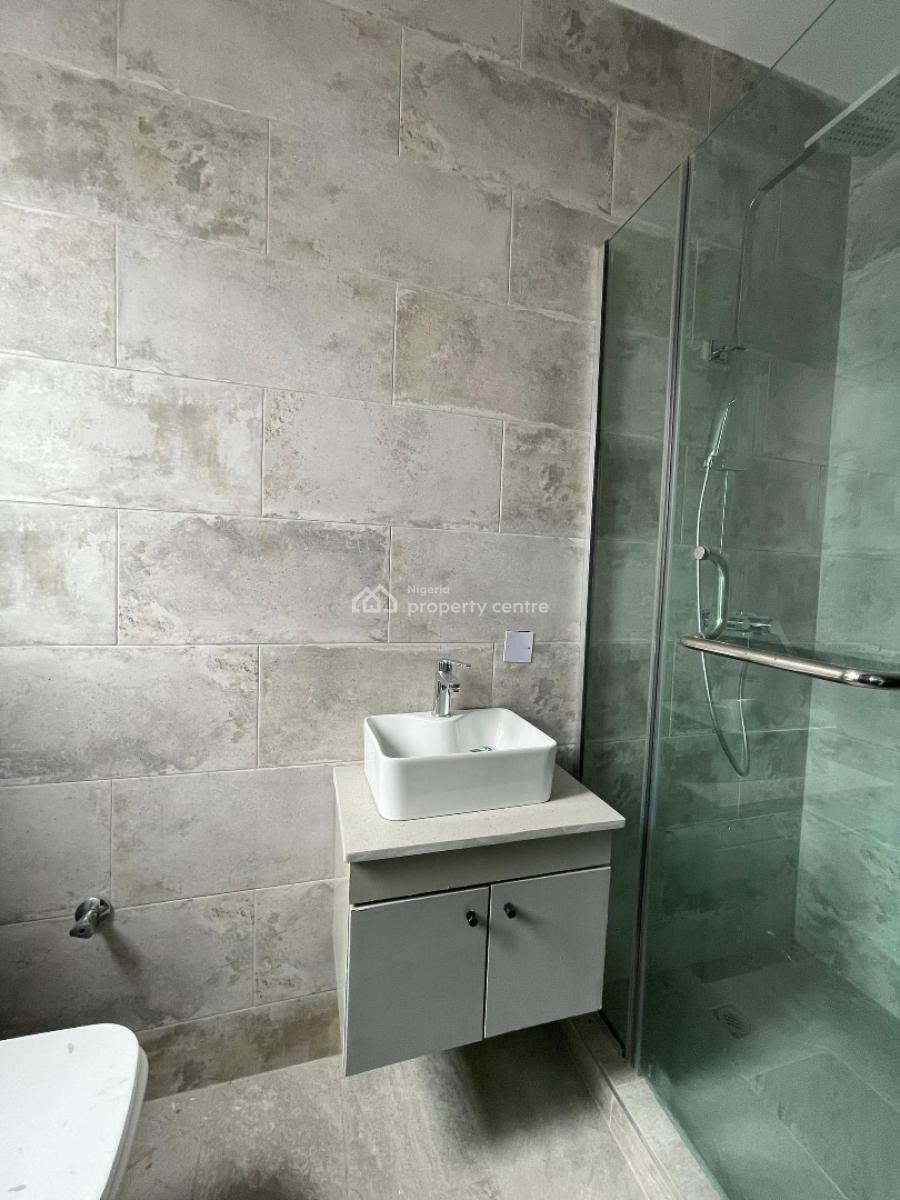 Exquisite 5 Bedroom Penthouse with Pool and Elevator, Lekki Phase 1, Lekki, Lagos, Flat / Apartment for Sale