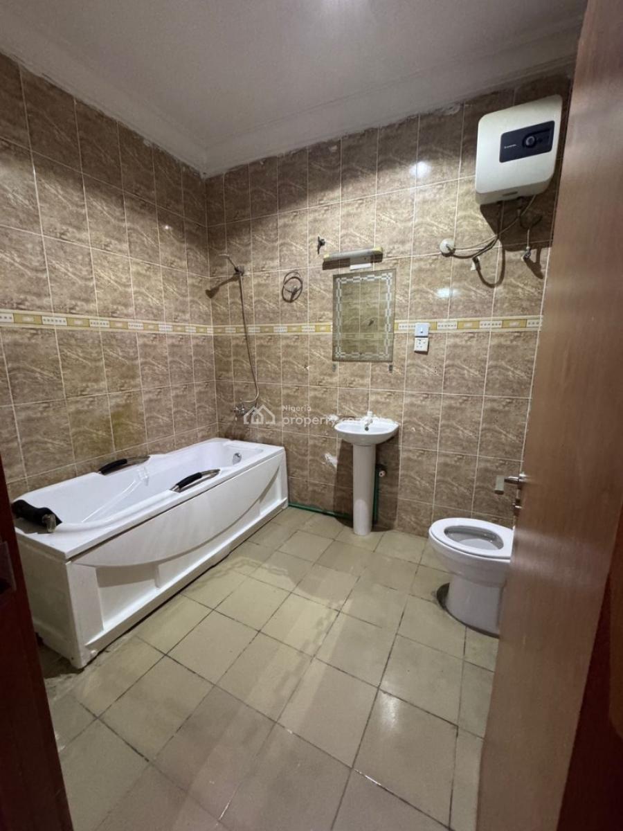 Massive 1 Bedroom Studio Apartment, Chevy View Chevron, Lekki Expressway, Lekki, Lagos, Flat / Apartment for Rent