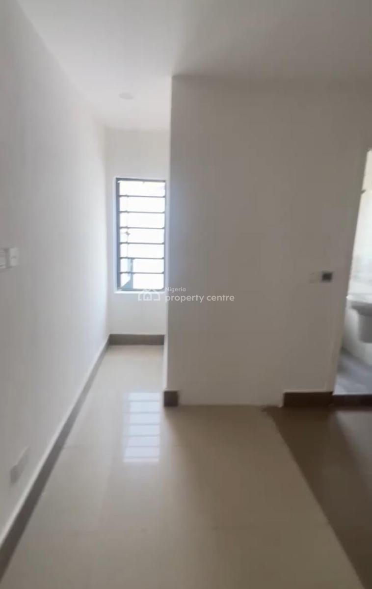 Serviced 1 Bedroom Apartment, Lekki Right, Lekki Phase 1, Lekki, Lagos, Mini Flat (room and Parlour) for Rent