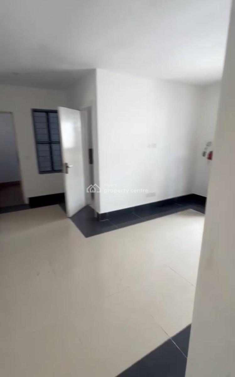 Serviced 1 Bedroom Apartment, Lekki Right, Lekki Phase 1, Lekki, Lagos, Mini Flat (room and Parlour) for Rent