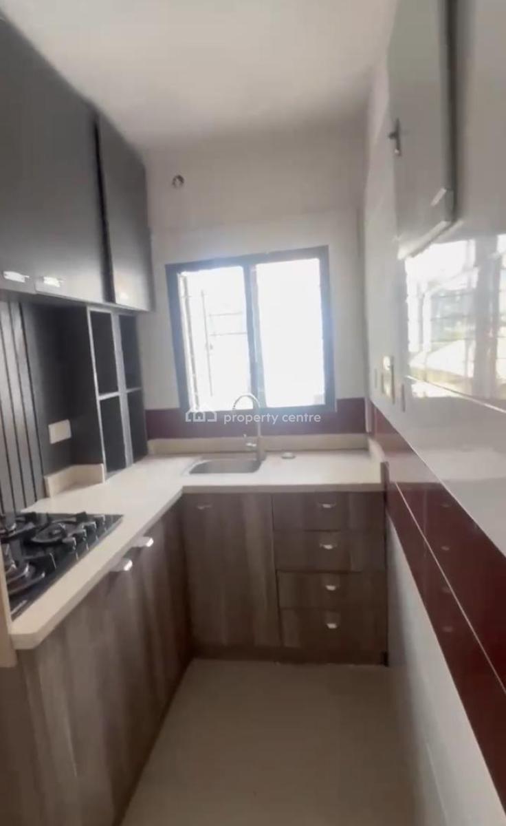 Serviced 1 Bedroom Apartment, Lekki Right, Lekki Phase 1, Lekki, Lagos, Mini Flat (room and Parlour) for Rent