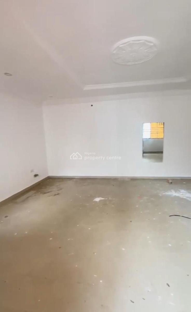 Massive Studio Apartment with Balcony, Behind Prime Waters, Lekki Phase 1, Lekki, Lagos, Flat / Apartment for Rent