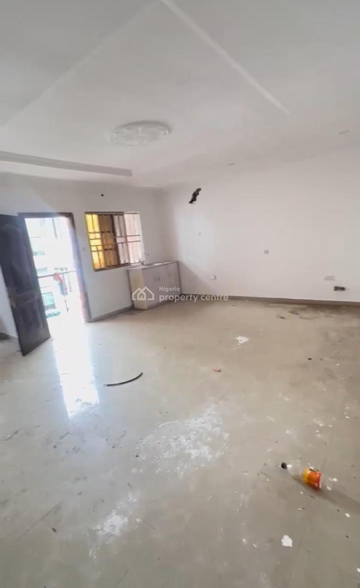 Massive Studio Apartment with Balcony, Behind Prime Waters, Lekki Phase 1, Lekki, Lagos, Flat / Apartment for Rent