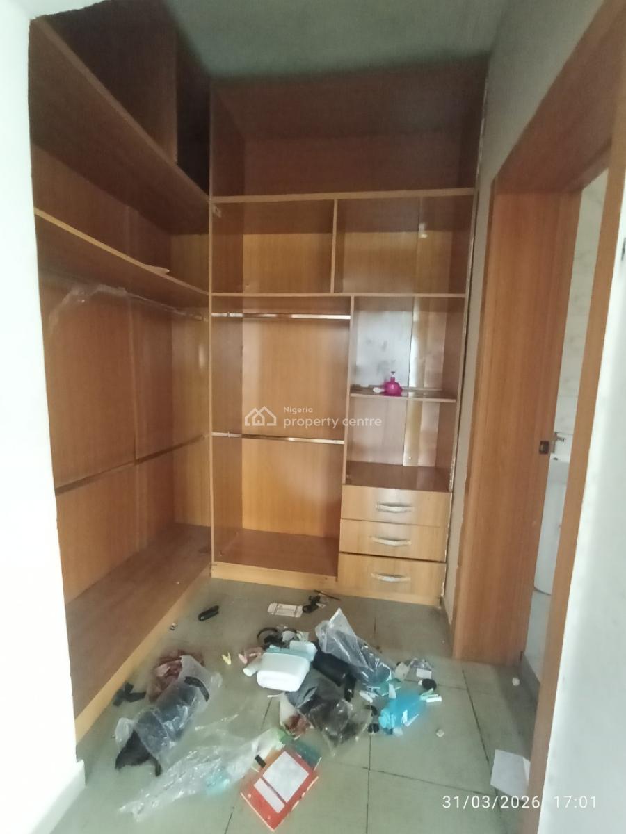 Three Bedrooms Flat, Three in Compound, Upstairs, Badore, Ajah, Lagos, Flat / Apartment for Rent