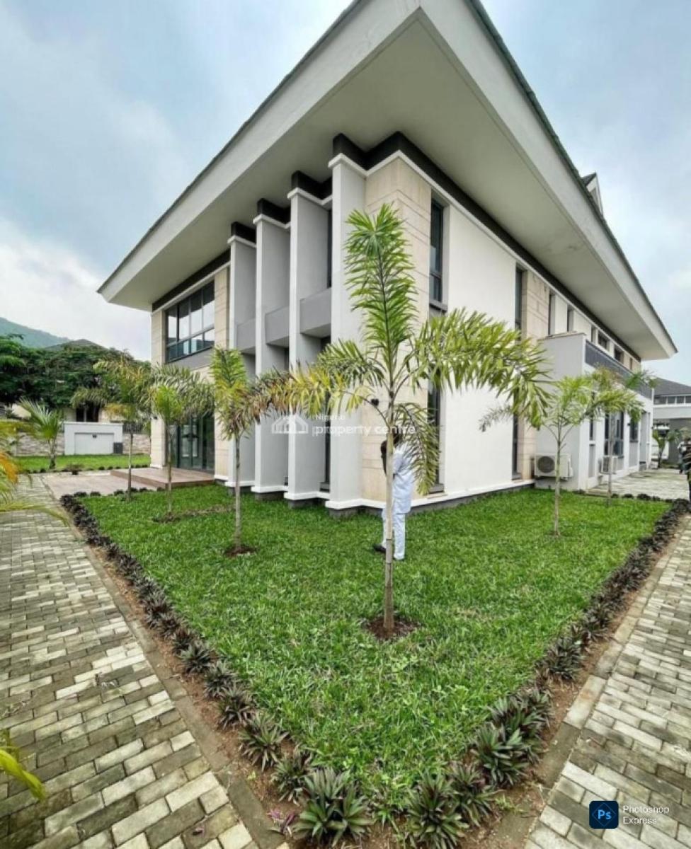 Luxury 8-bedroom  Duplex with Bq & Pool, Main Abuja, Maitama District, Abuja, Detached Duplex for Rent