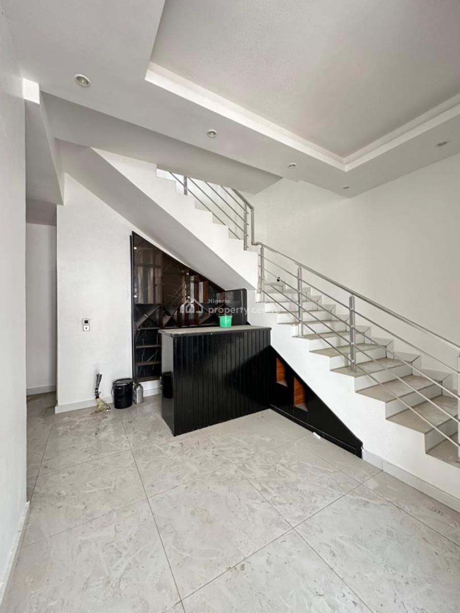 Standard 4bedroom Terrace Duplex, Lekki Phase 1, Lekki, Lagos, Terraced Duplex for Sale