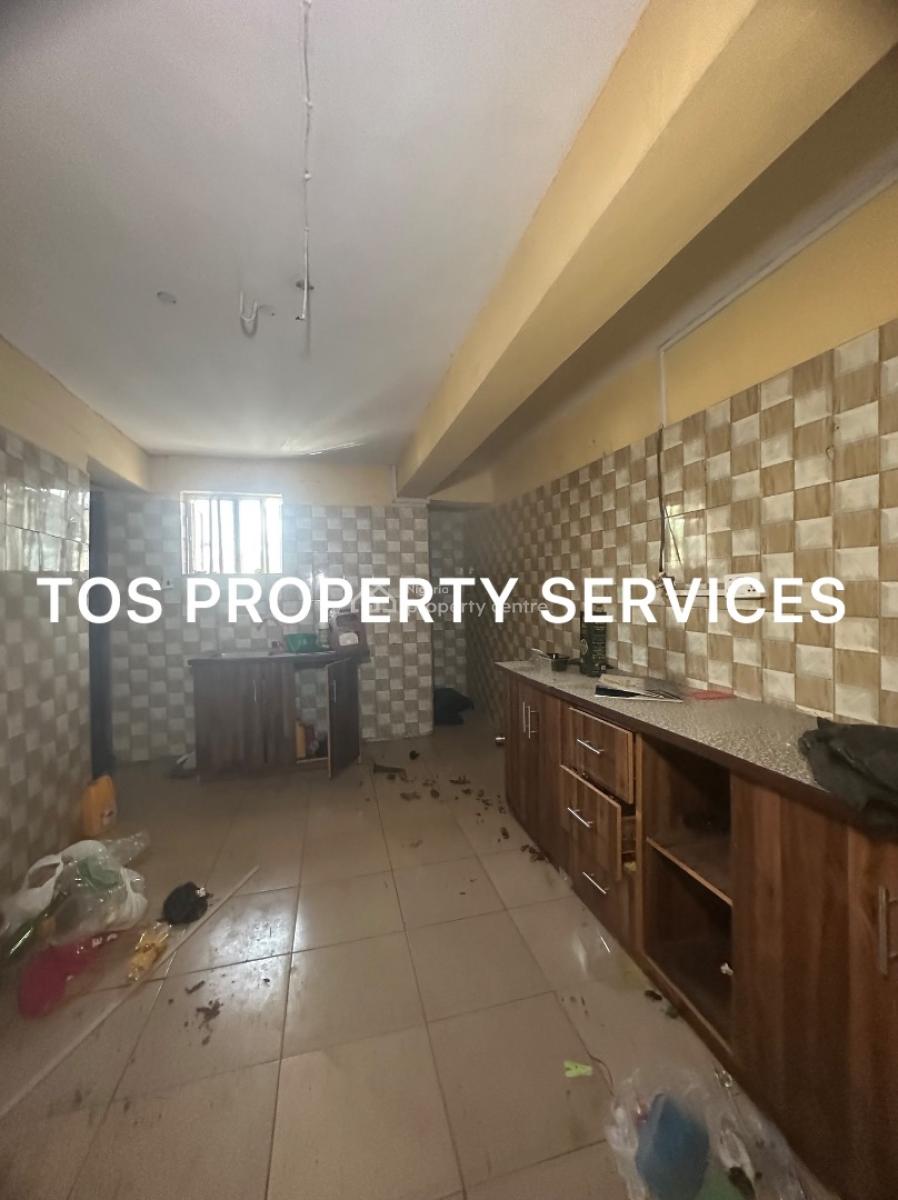 Spacious 3 Bedroom All Rooms Ensuite Flat, Yaba, Yaba, Lagos, Flat / Apartment for Rent