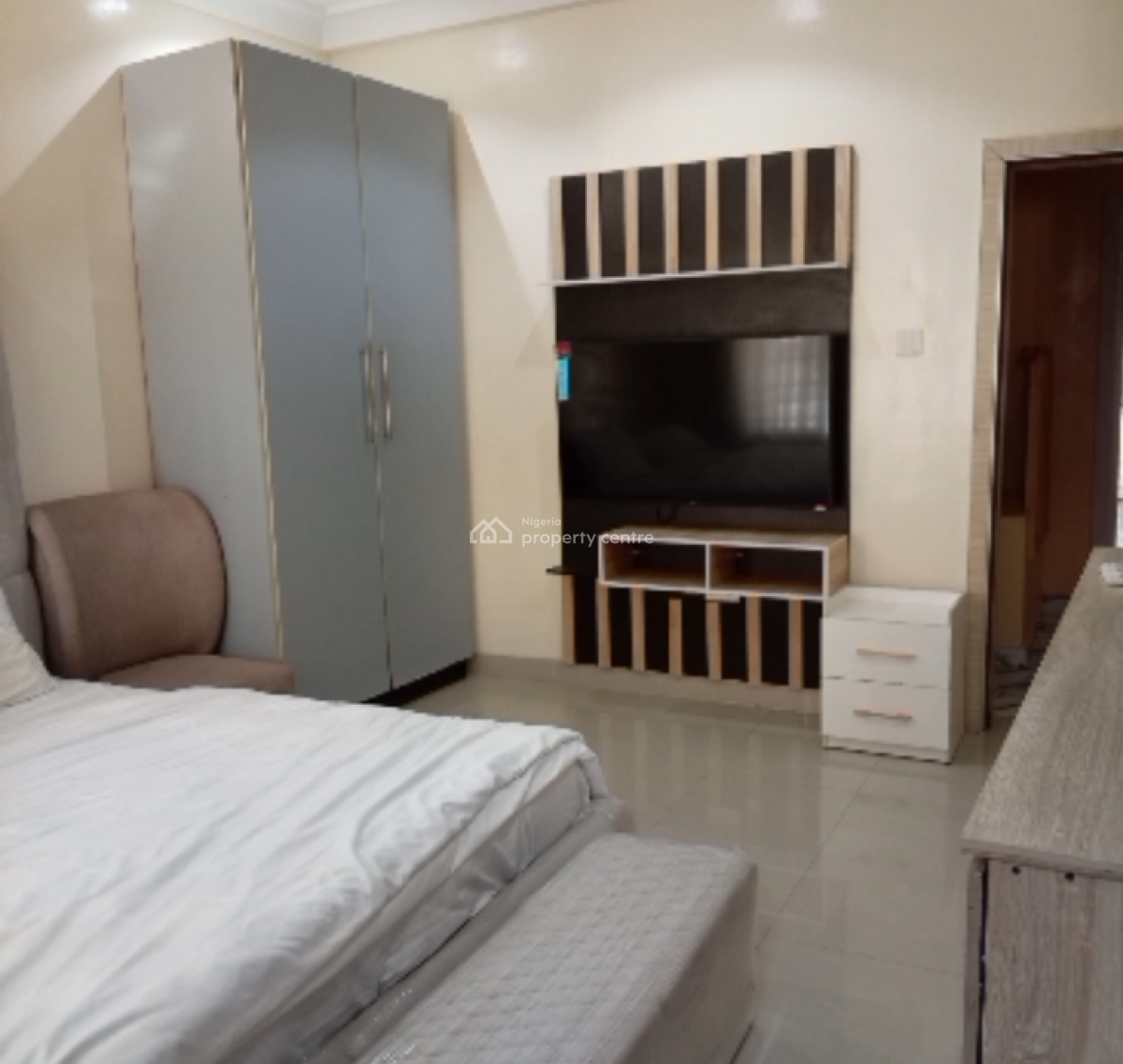 Luxury 3 Bedroom Executive Furnished Terrace Duplex, in an Estate, Oniru, Victoria Island (vi), Lagos, Flat / Apartment for Rent