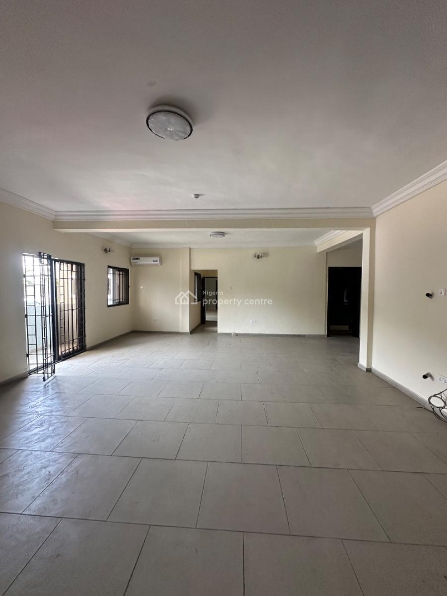 3bedrooms Apartment, Lekki Phase 1, Lekki, Lagos, Flat / Apartment for Rent