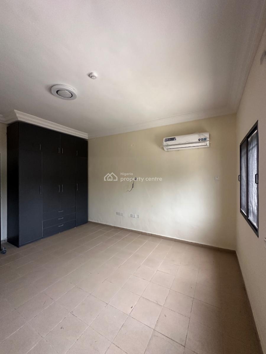 3bedrooms Apartment, Lekki Phase 1, Lekki, Lagos, Flat / Apartment for Rent
