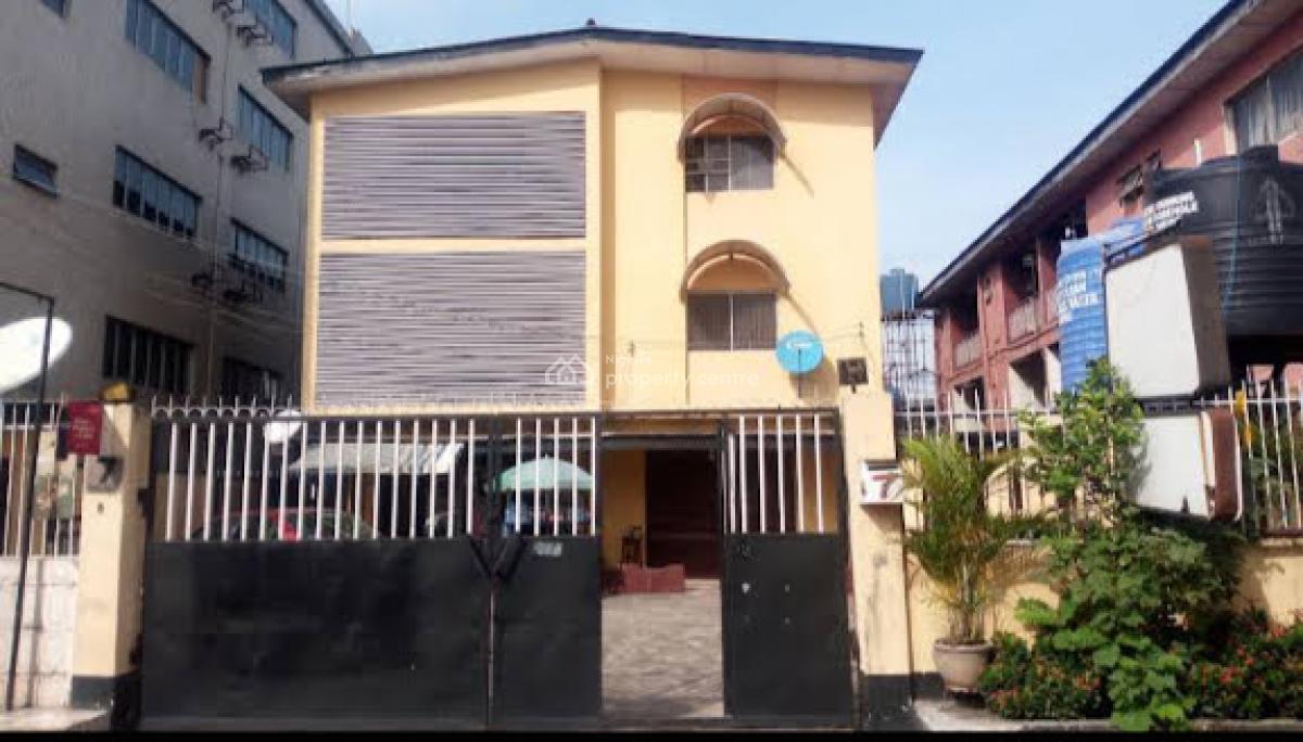 4 Rooms Office Space, Front, Ground Floor, Off Unity Road Off Toyin Street, Ikeja, Lagos, Office Space for Rent