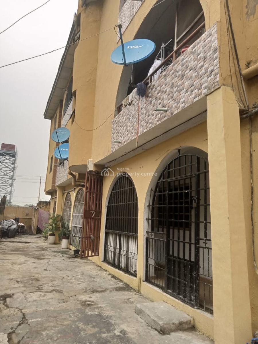 Decent 3 Bedroom Ground Flat, Borno Way, Alagomeji, Yaba, Lagos, House for Rent