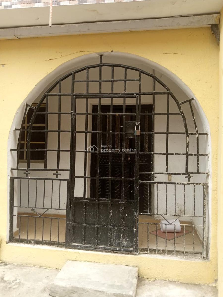 Decent 3 Bedroom Ground Flat, Borno Way, Alagomeji, Yaba, Lagos, House for Rent