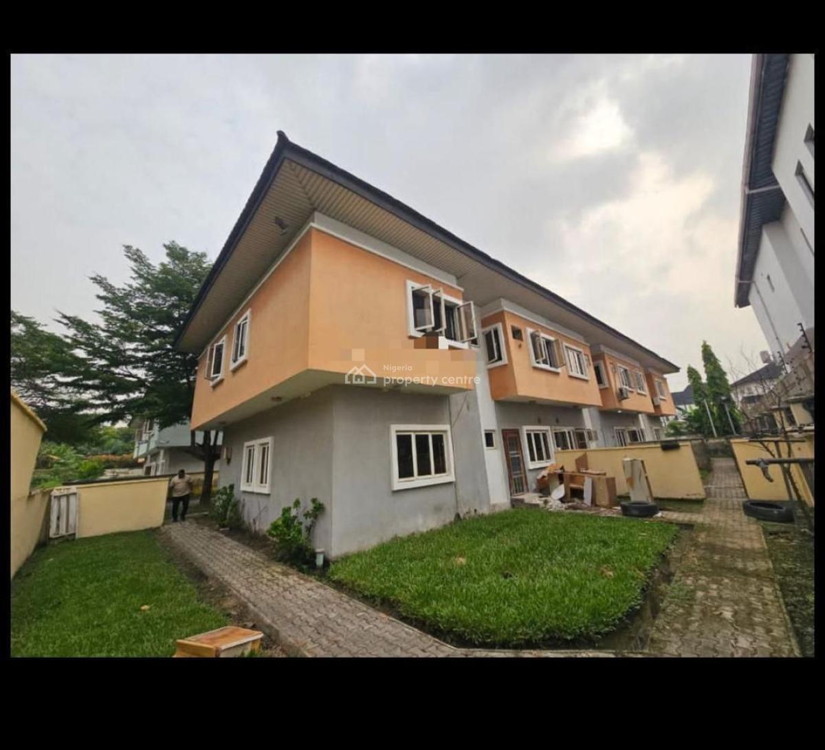 Serviced 4bedroom Corner Piece Duplex, Secured Estate, Osapa, Lekki, Lagos, Terraced Duplex for Rent