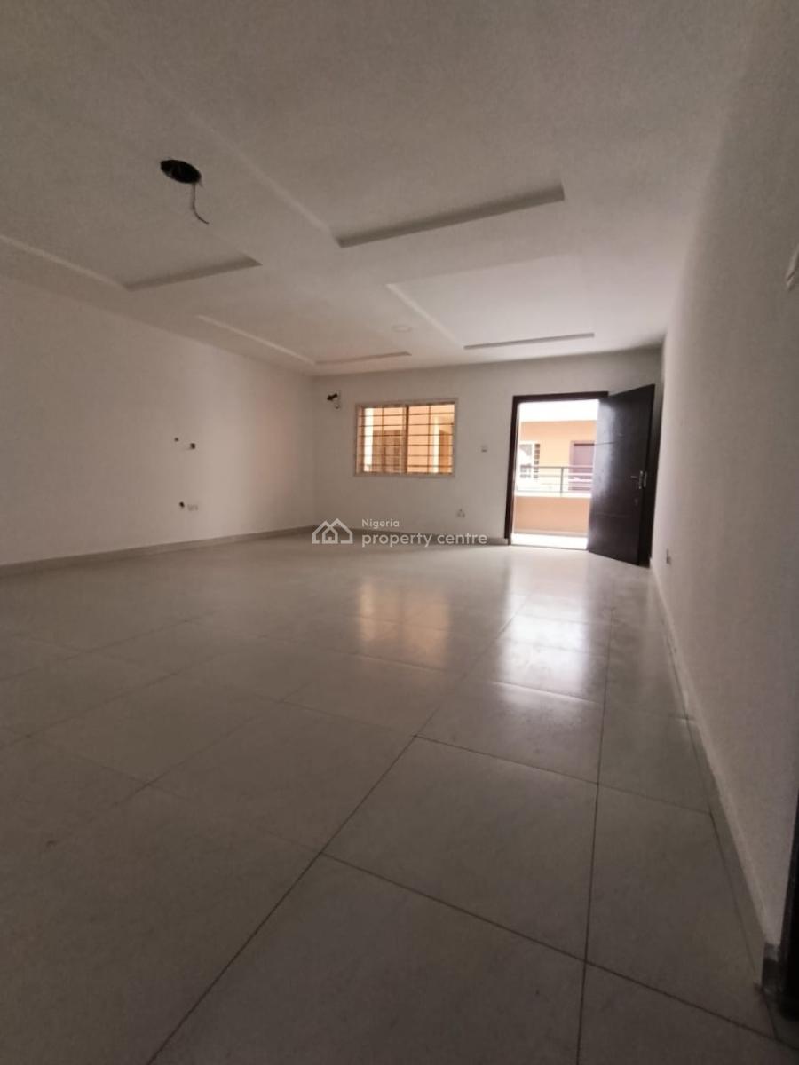 Beautiful Spacious 2 Bedroom Apartment, Off Orchid Road, Lekki, Lagos, Flat / Apartment for Rent