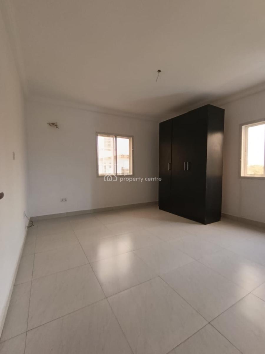 Beautiful Spacious 2 Bedroom Apartment, Off Orchid Road, Lekki, Lagos, Flat / Apartment for Rent