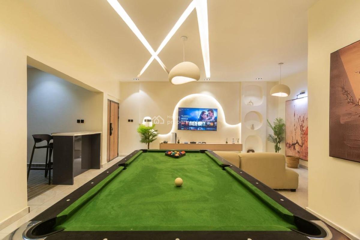 Luxury & Cozy Spacious 2bedroom Apartment with Snooker, Phase 1, Lekki Phase 1, Lekki, Lagos, Flat / Apartment Short Let