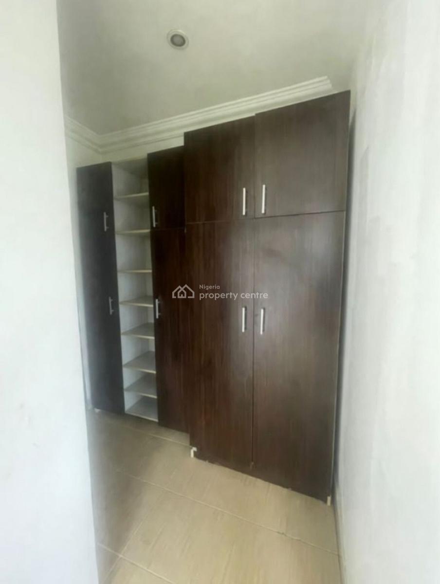 Well Furnished 2 Bedroom Apartment, Oregun, Ikeja, Lagos, Flat / Apartment for Sale