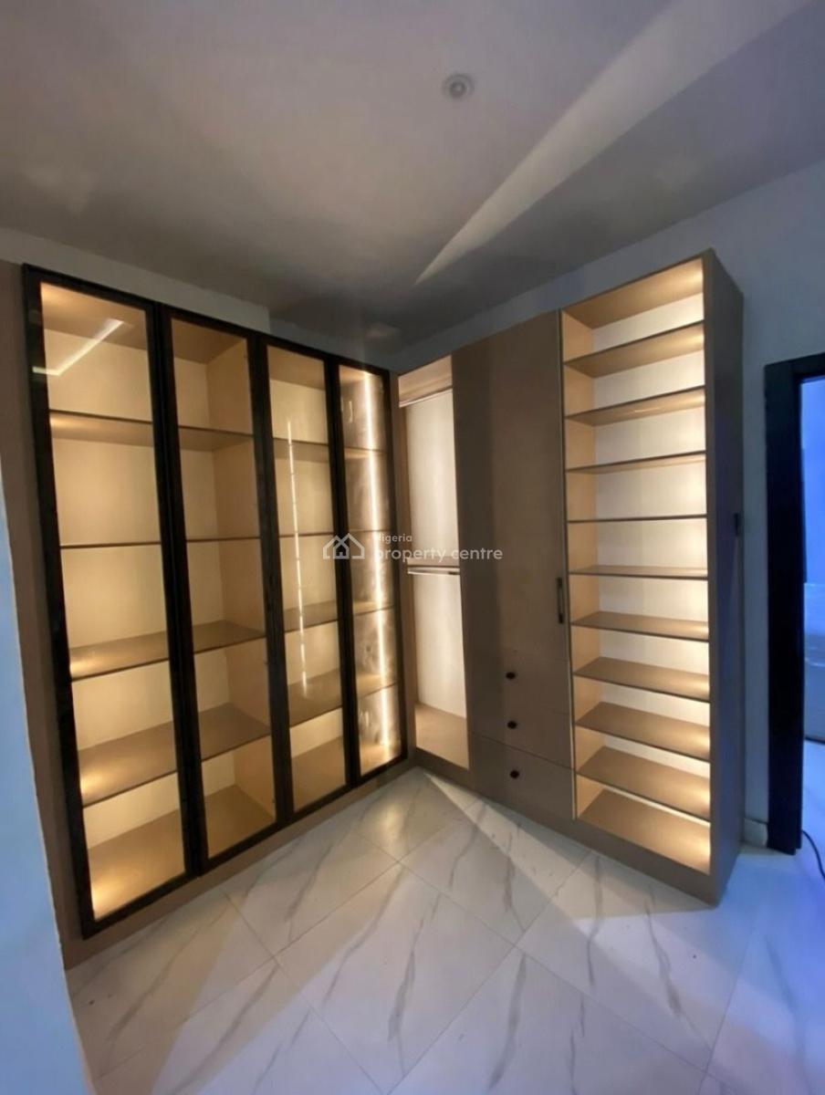 Well Furnished 2 Bedroom Apartment, Oregun, Ikeja, Lagos, Flat / Apartment for Sale