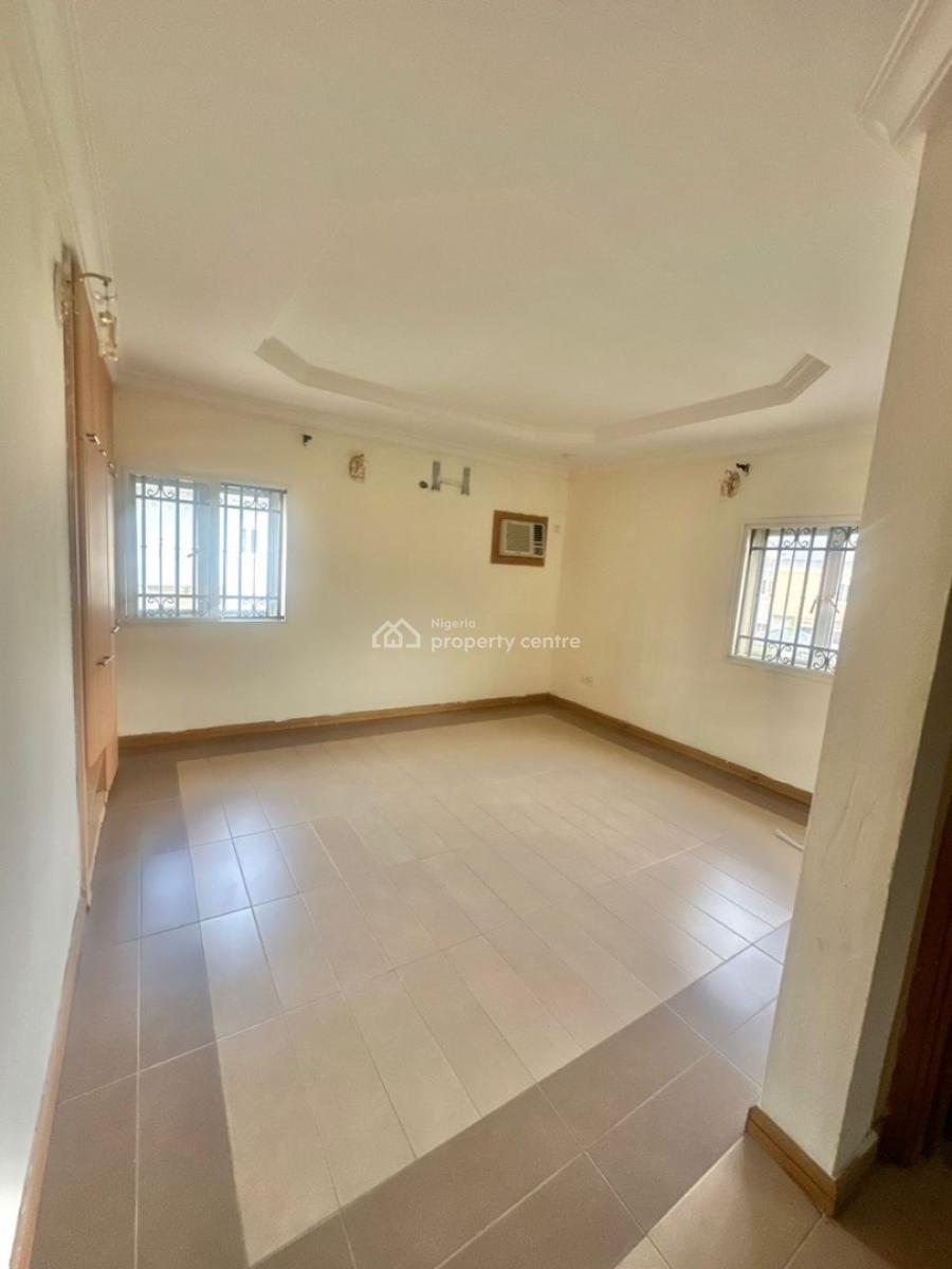 4bedrooms Corner Piece Units, Osapa, Lekki, Lagos, Terraced Duplex for Rent