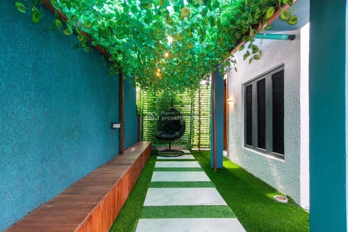 1 Bedroom Garden Cabana, Lekki Phase 1, Lekki, Lagos, Mini Flat (room and Parlour) Short Let