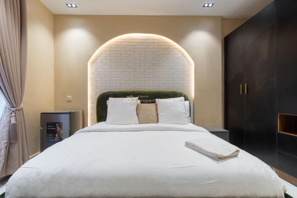1 Bedroom Garden Cabana, Lekki Phase 1, Lekki, Lagos, Mini Flat (room and Parlour) Short Let
