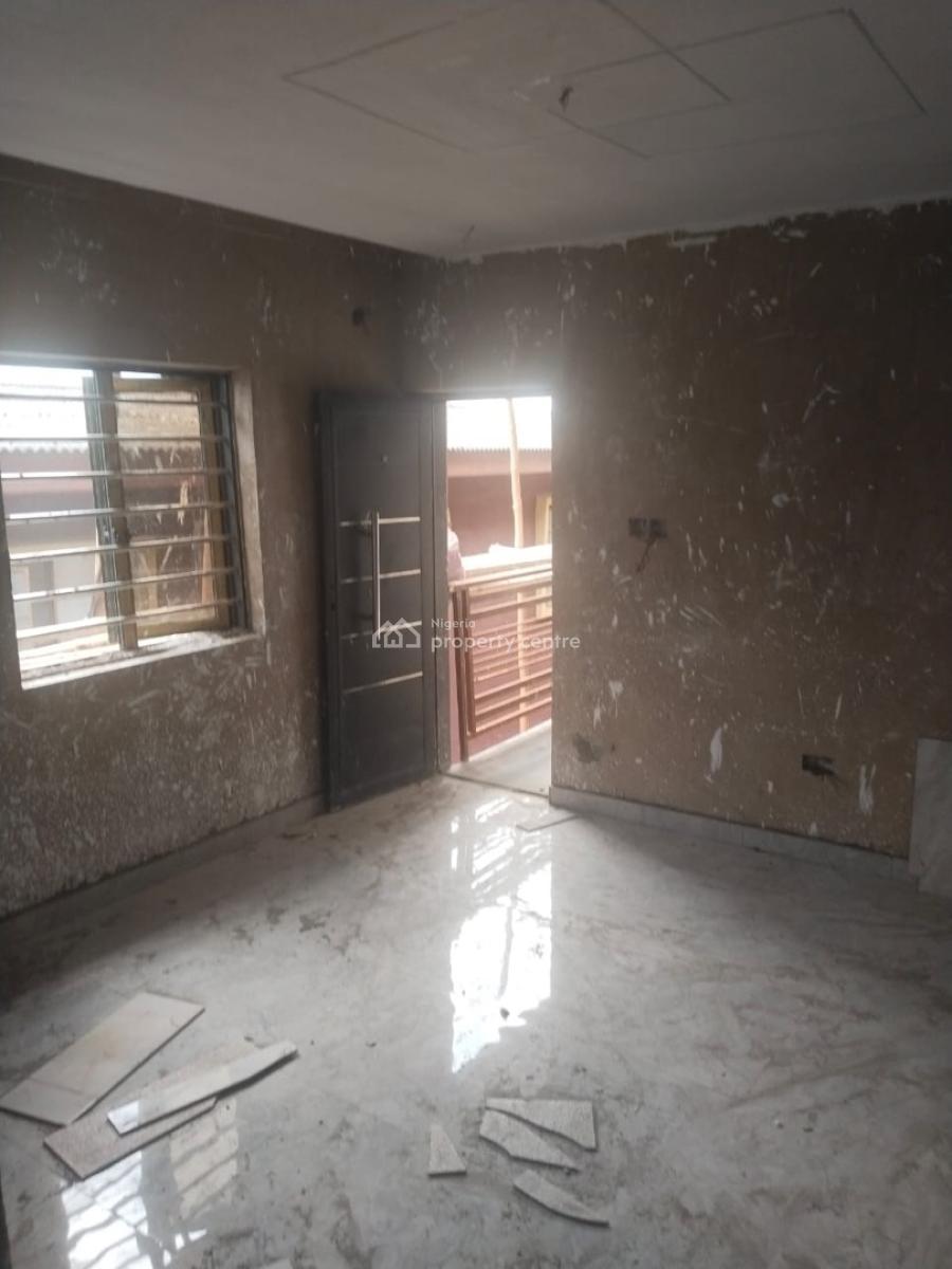 Newly Built 2 Bedroom Flat, Shomolu, Lagos, Flat / Apartment for Rent