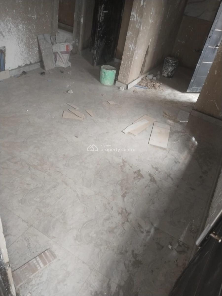 Newly Built 2 Bedroom Flat, Shomolu, Lagos, Flat / Apartment for Rent