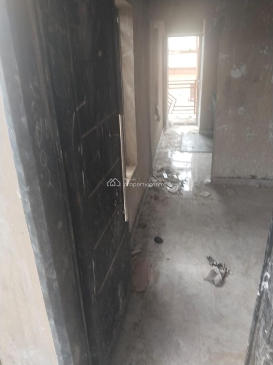 Newly Built 2 Bedroom Flat, Shomolu, Lagos, Flat / Apartment for Rent